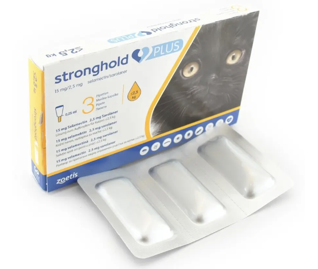 Краплі на холку від бліх, вошей, кліщів та глистів Стронгхолд Плюс для котів до 2,5 кг ( Ціна за піпетку 0,25 мл)